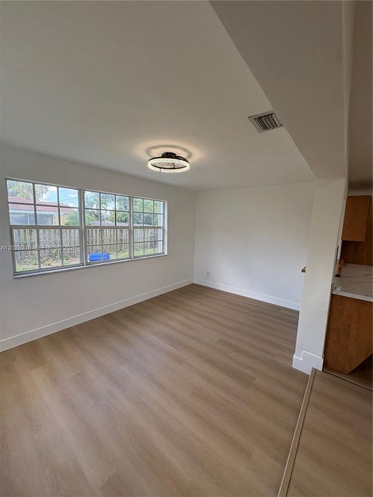 En Renta: $3,800 (3 camas, 2 baños, 1367 Pies cuadrados)