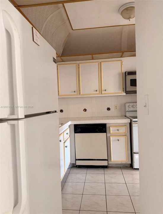 For Rent: $1,500 (1 beds, 1 baths, 790 Square Feet)