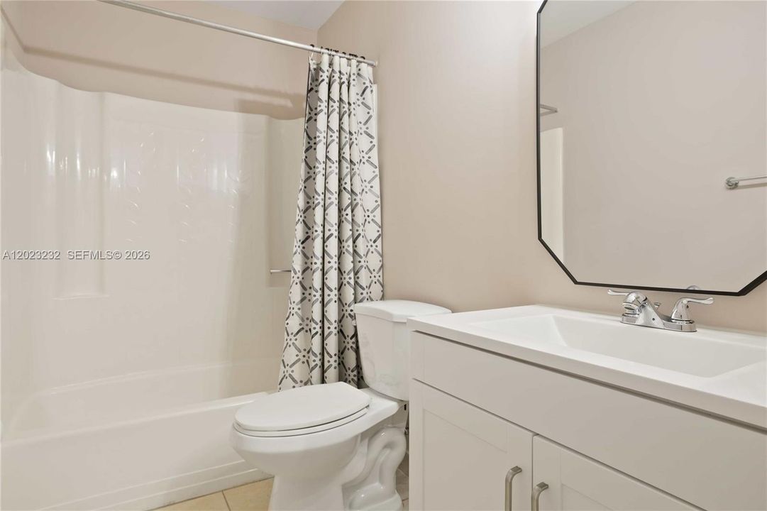 For Rent: $2,500 (2 beds, 2 baths, 1224 Square Feet)