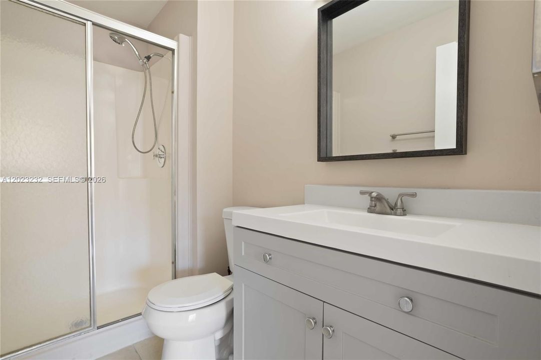 For Rent: $2,500 (2 beds, 2 baths, 1224 Square Feet)