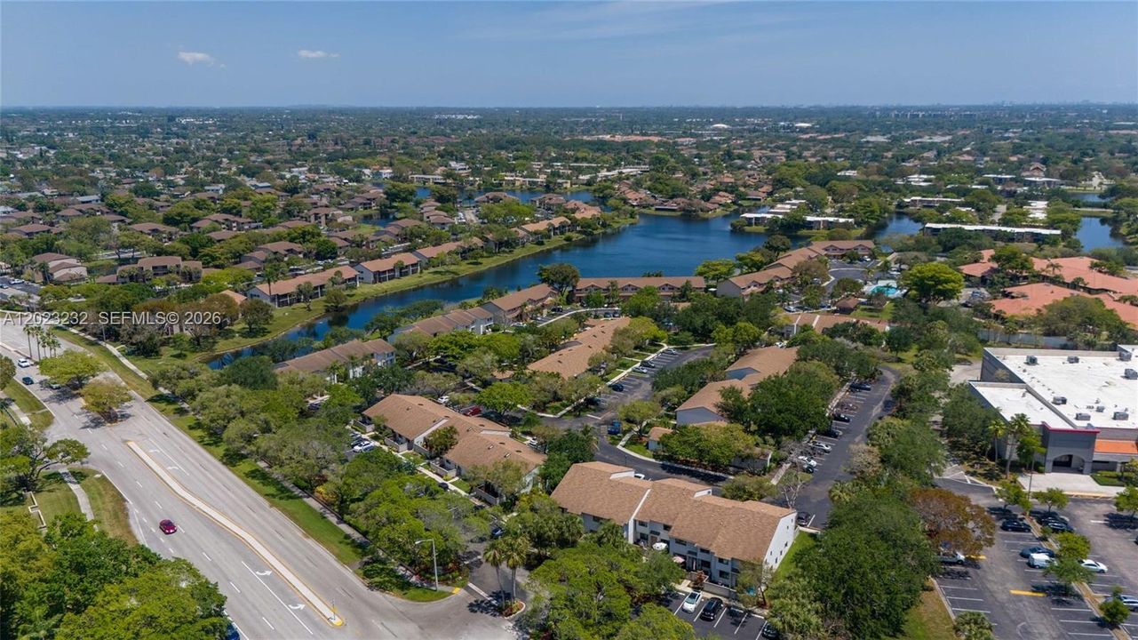 For Rent: $2,500 (2 beds, 2 baths, 1224 Square Feet)