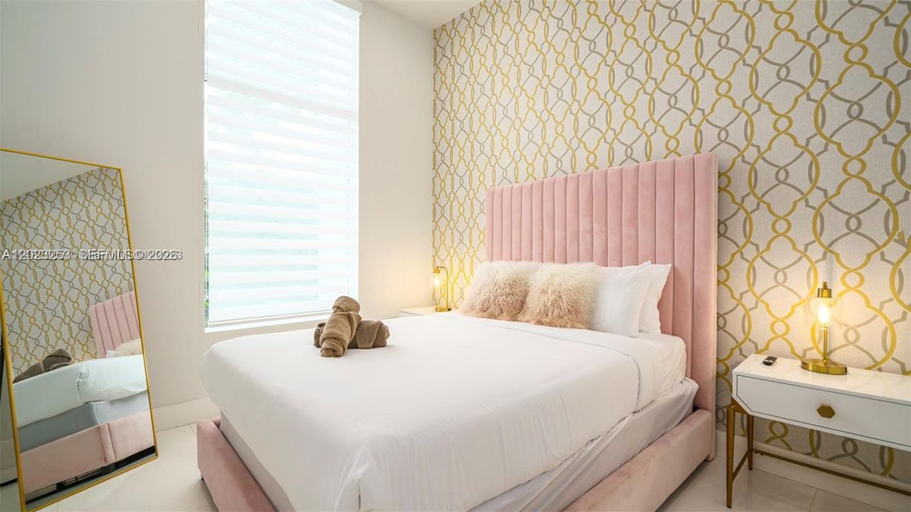 В аренду: $11,595 (5 спален, 3 ванн, 2127 Квадратных фут)