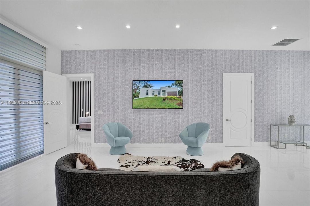 В аренду: $11,595 (5 спален, 3 ванн, 2127 Квадратных фут)