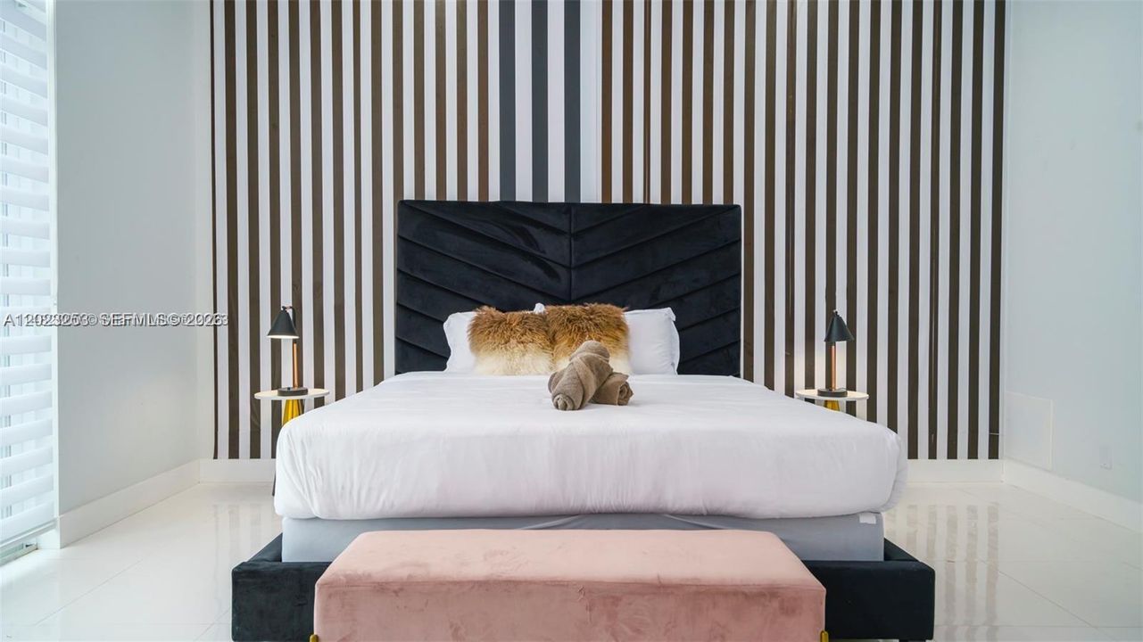 В аренду: $11,595 (5 спален, 3 ванн, 2127 Квадратных фут)