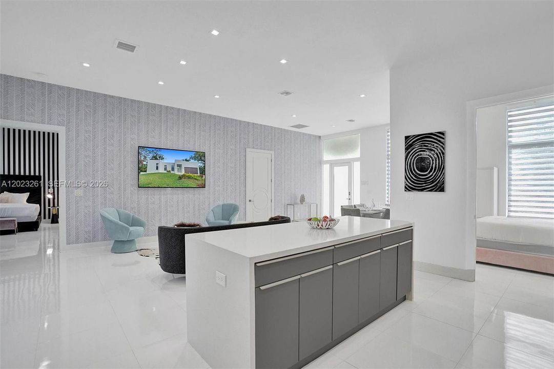 For Sale: $1,695,000 (5 beds, 3 baths, 2127 Square Feet)