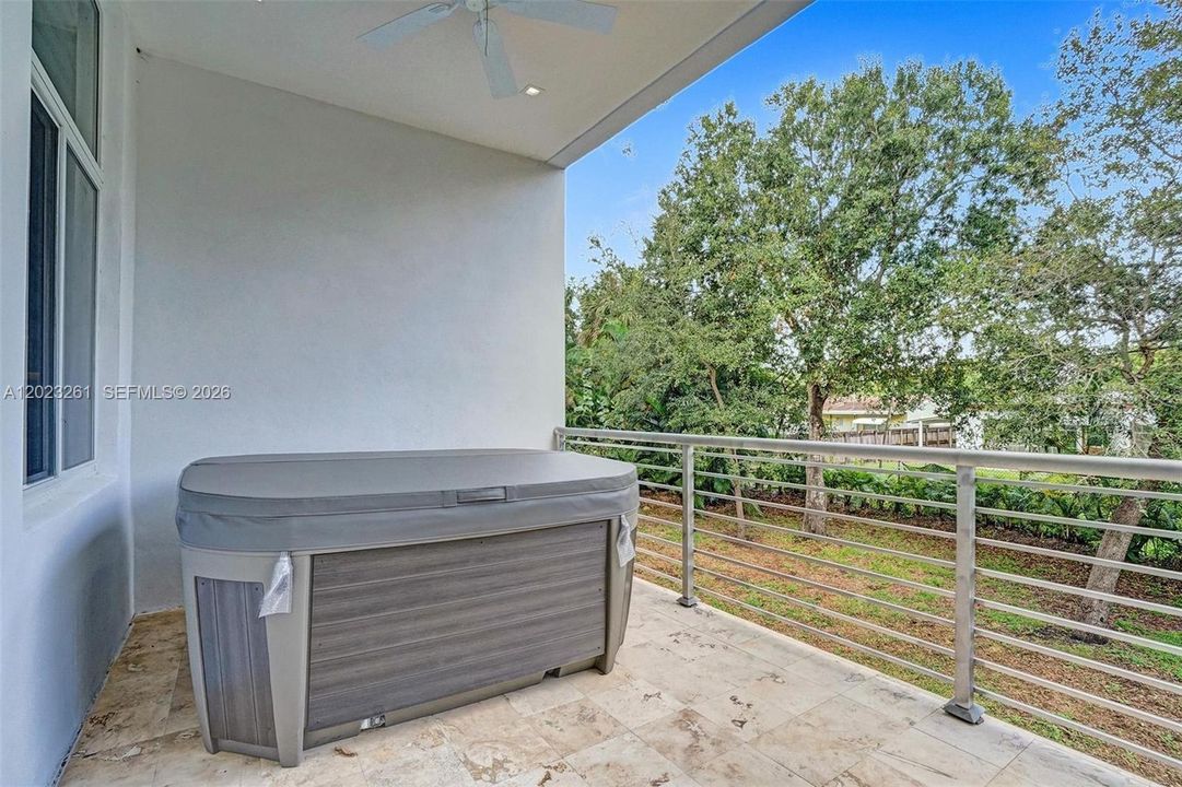 For Sale: $1,695,000 (5 beds, 3 baths, 2127 Square Feet)