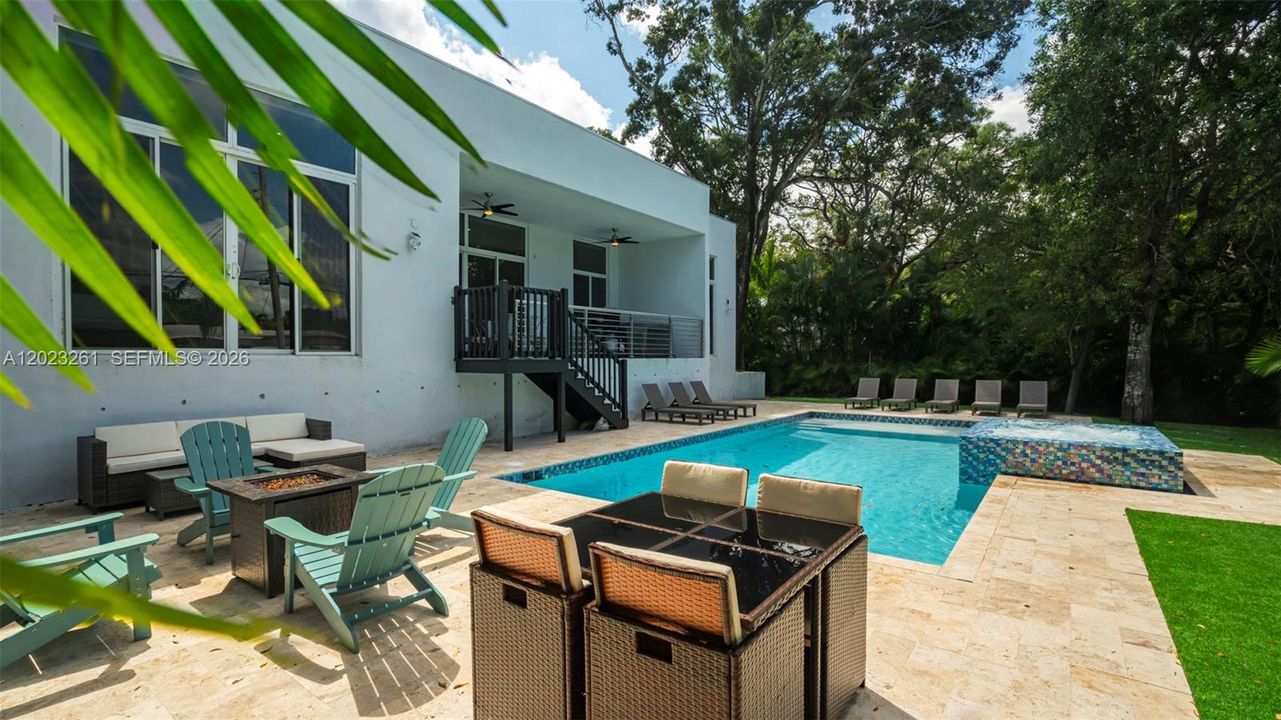 For Sale: $1,695,000 (5 beds, 3 baths, 2127 Square Feet)