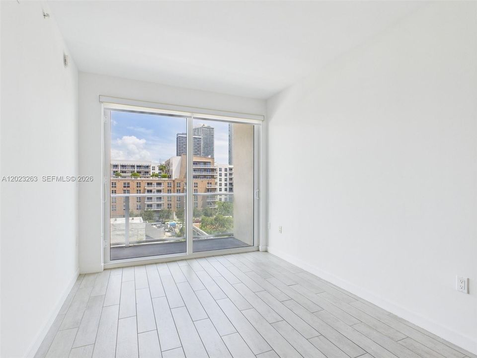En Venta: $360,000 (1 camas, 1 baños, 560 Pies cuadrados)