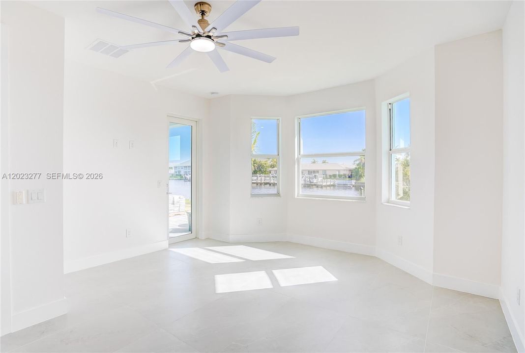 En Venta: $509,801 (3 camas, 2 baños, 1471 Pies cuadrados)