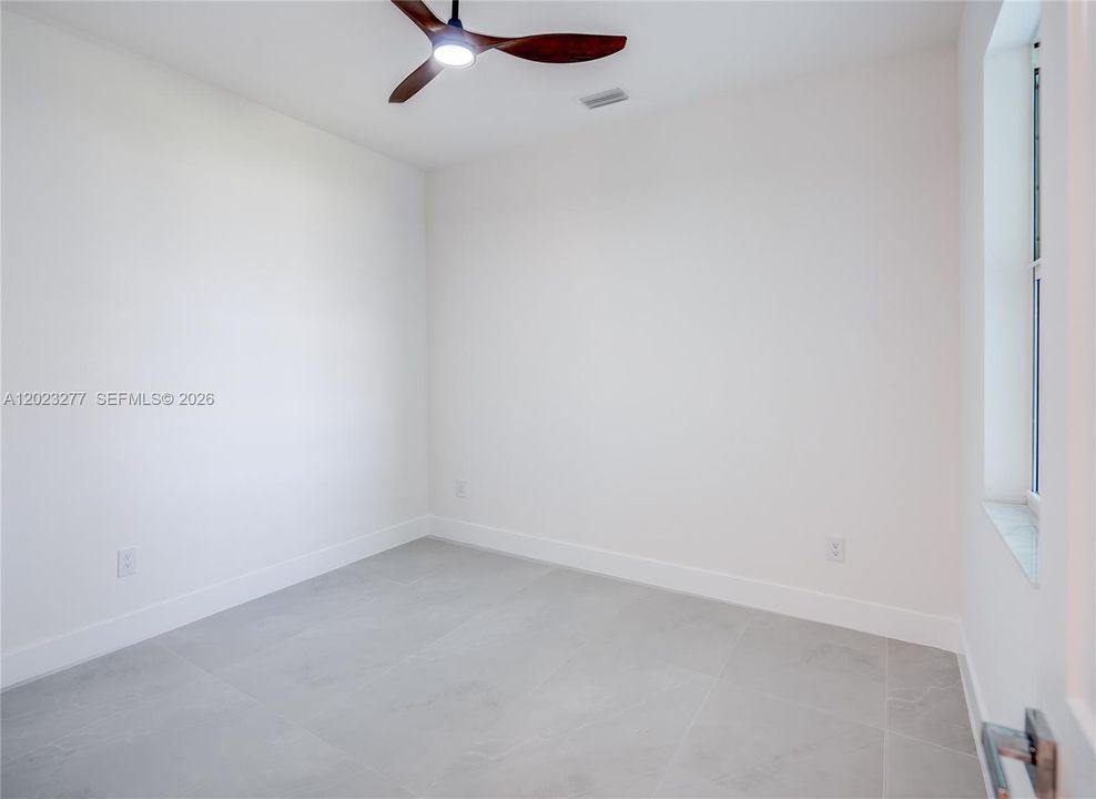 En Venta: $509,801 (3 camas, 2 baños, 1471 Pies cuadrados)