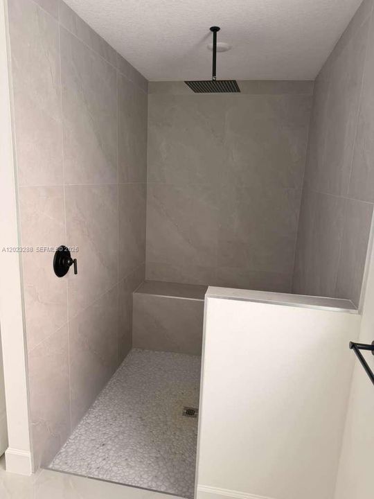 На продажу: $399,000 (3 спален, 2 ванн, 2130 Квадратных фут)