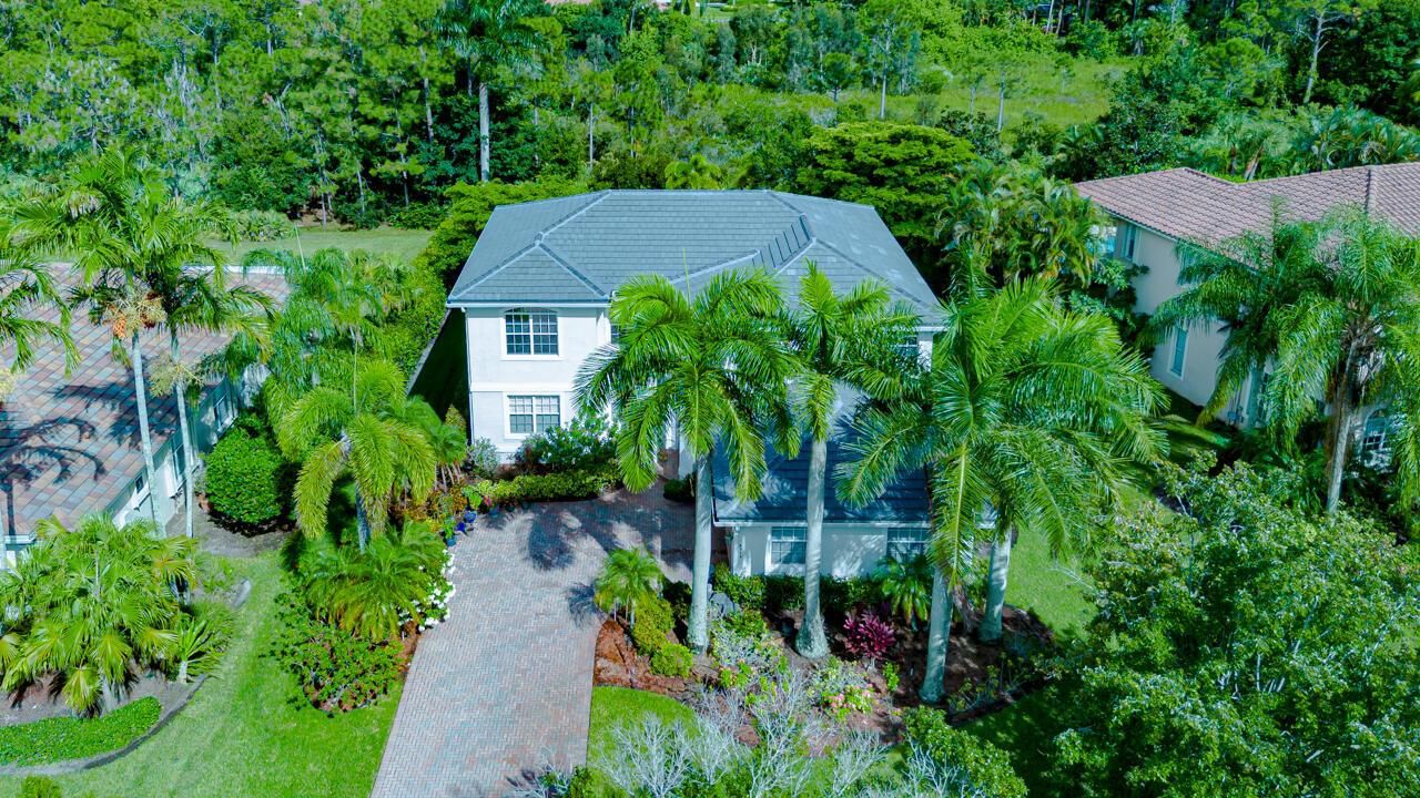 4989 SW Saint Creek Drive-6