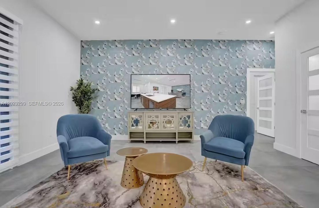 В аренду: $8,495 (5 спален, 2 ванн, 2188 Квадратных фут)