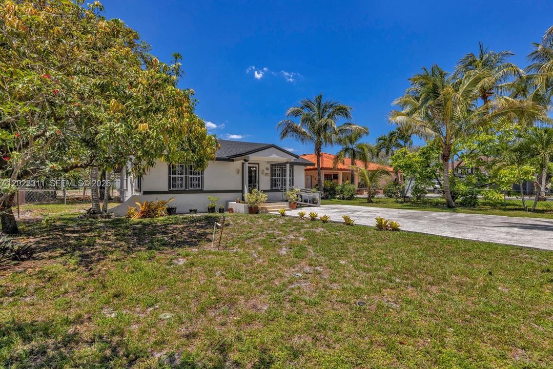 En Venta: $518,000 (3 camas, 2 baños, 1452 Pies cuadrados)