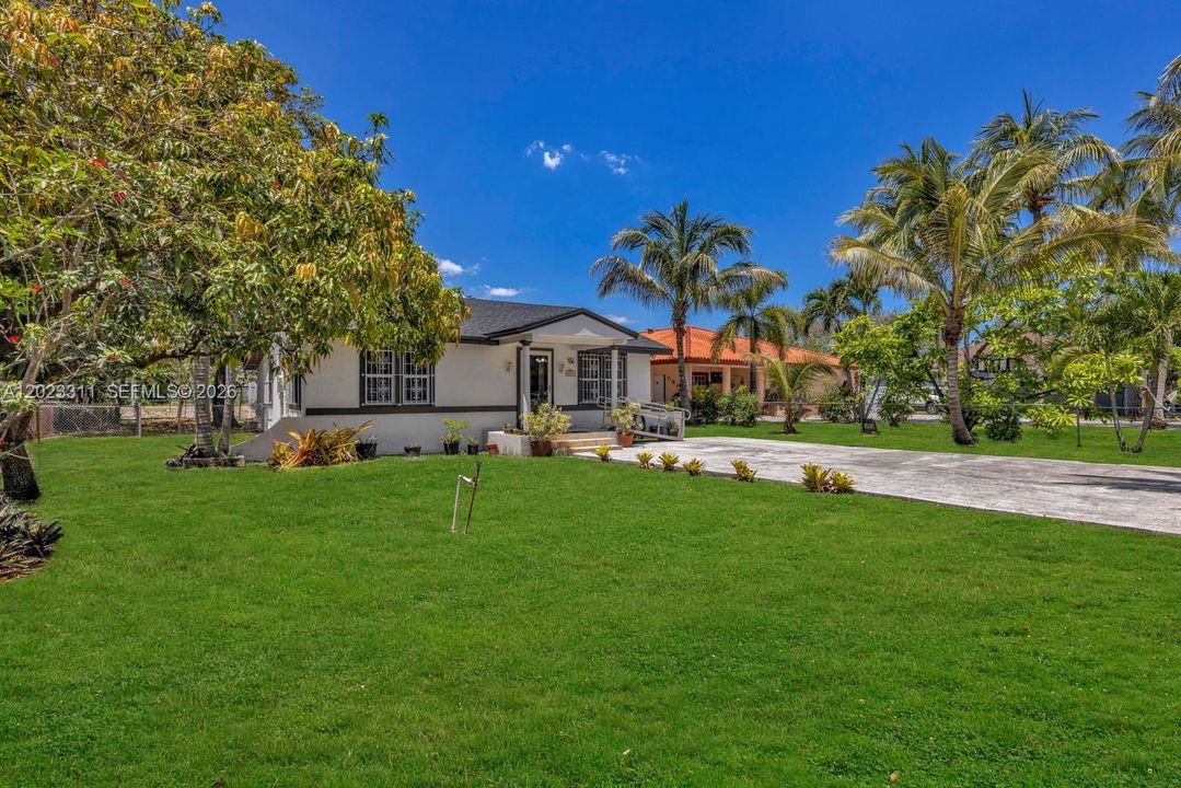 En Venta: $518,000 (3 camas, 2 baños, 1452 Pies cuadrados)