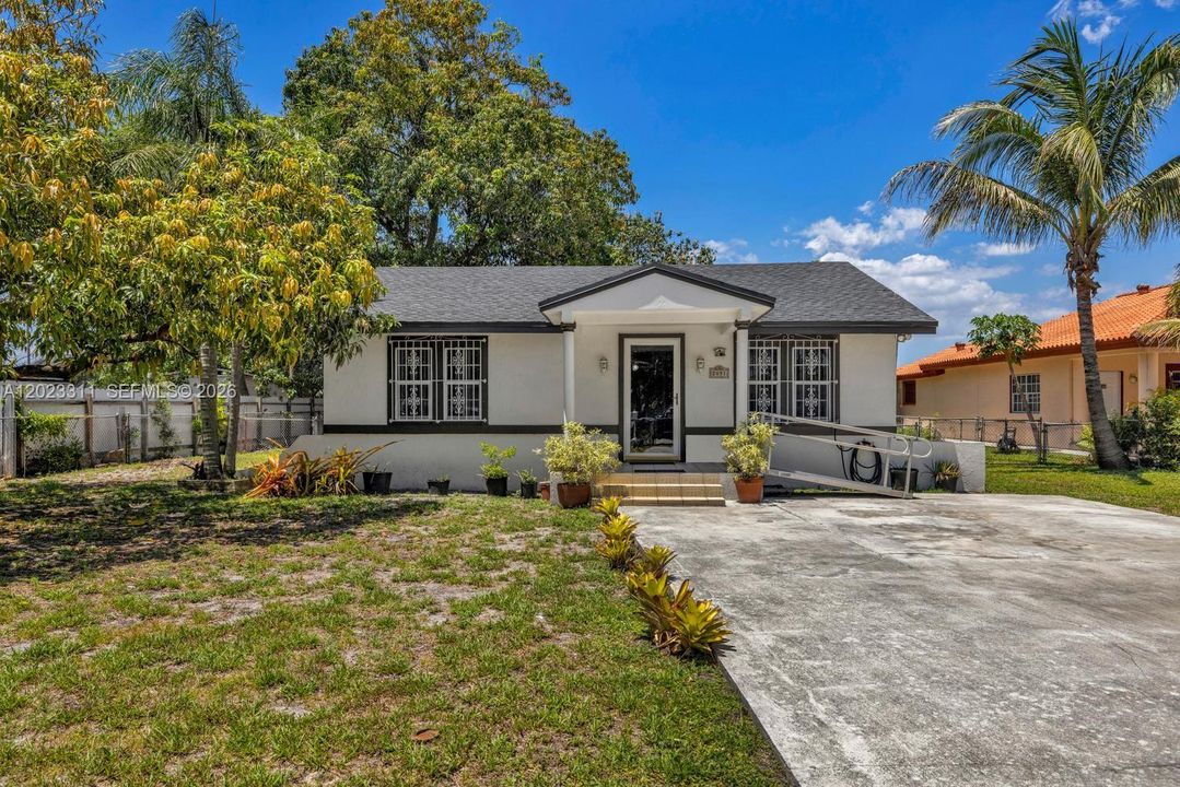 En Venta: $518,000 (3 camas, 2 baños, 1452 Pies cuadrados)