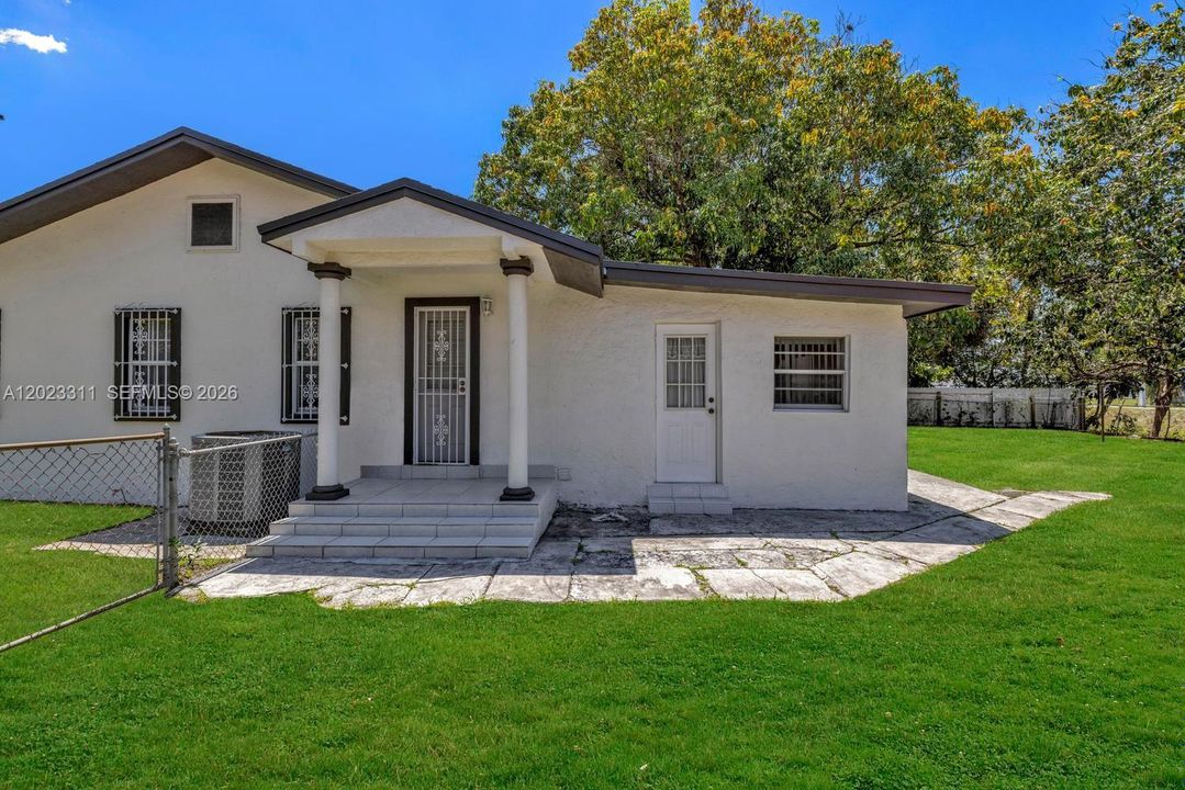 En Venta: $518,000 (3 camas, 2 baños, 1452 Pies cuadrados)