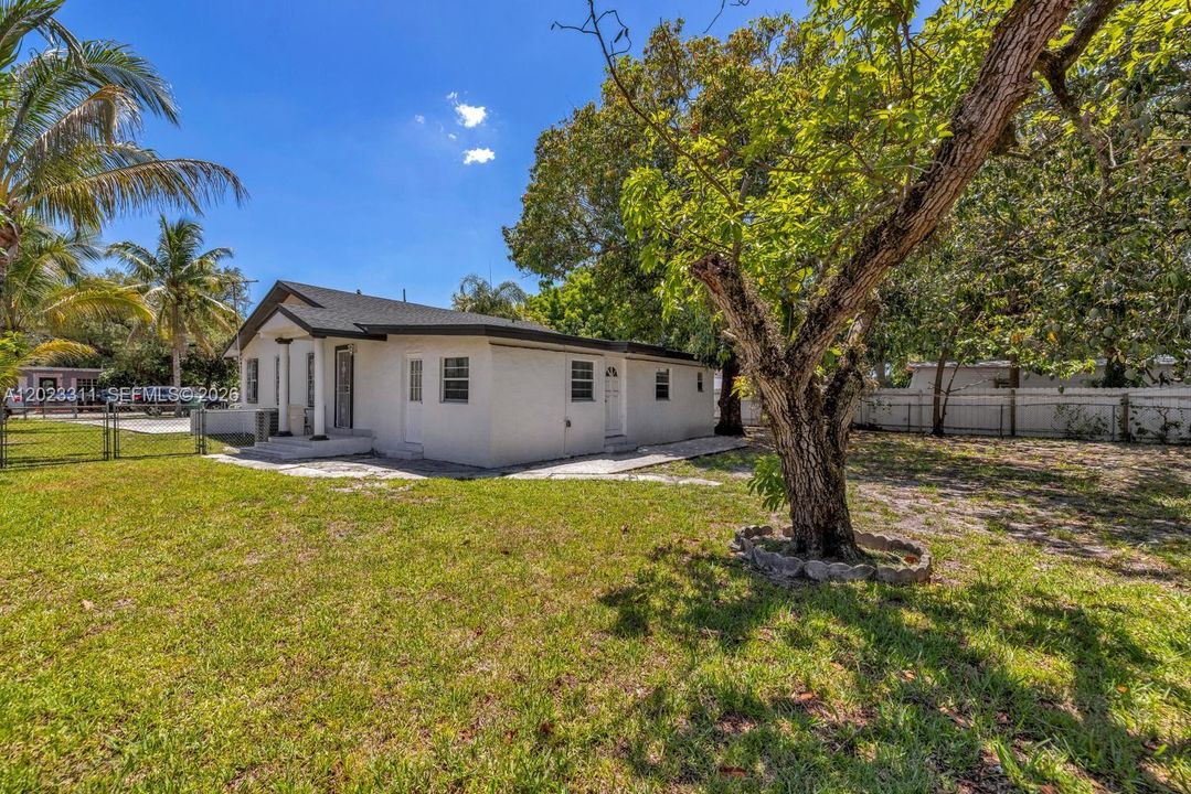 En Venta: $518,000 (3 camas, 2 baños, 1452 Pies cuadrados)