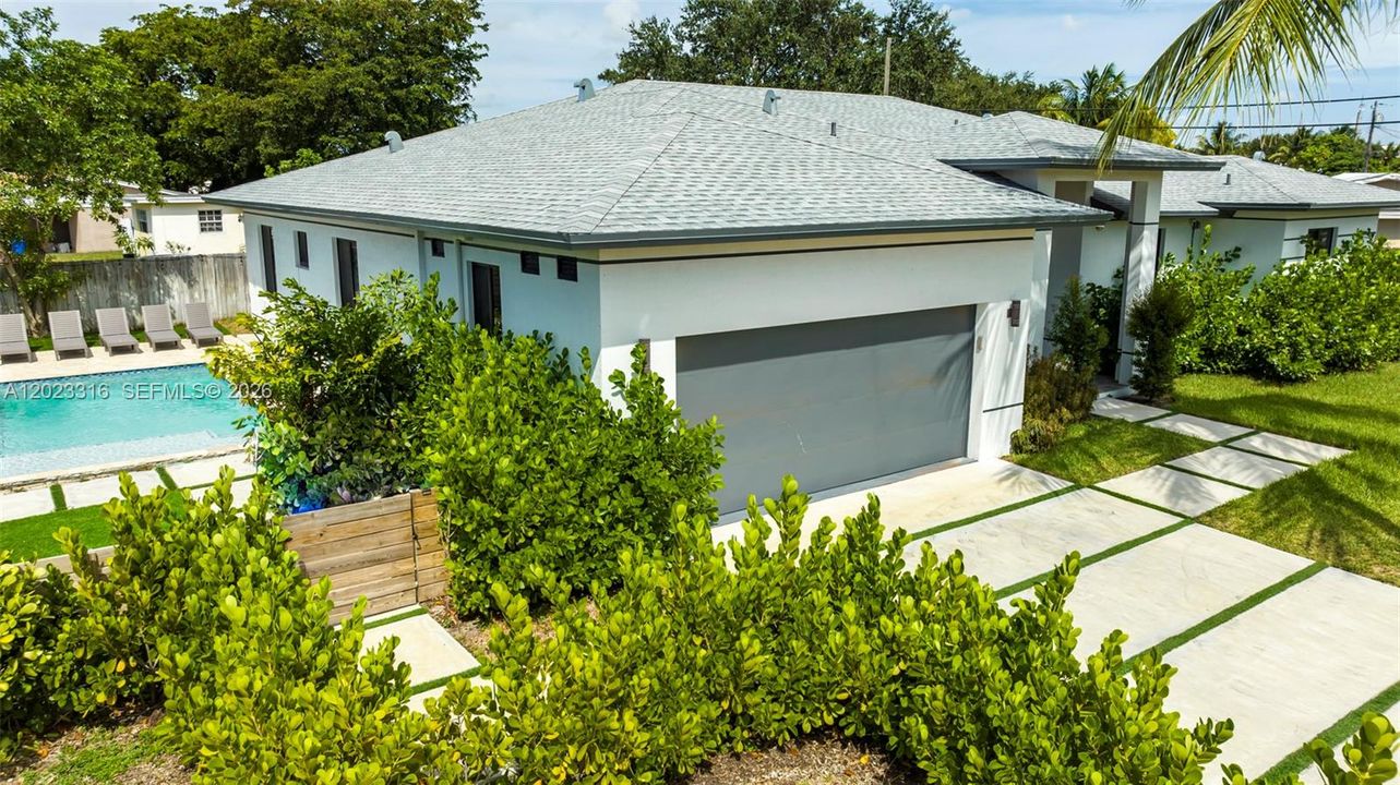 For Sale: $1,249,000 (5 beds, 2 baths, 2188 Square Feet)