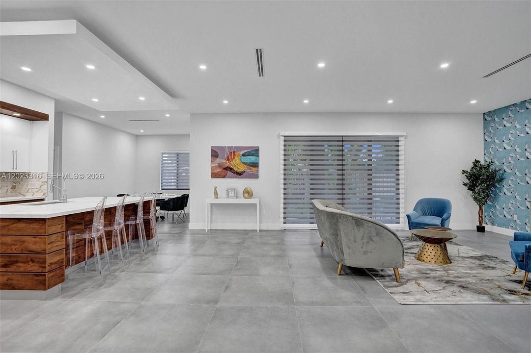 For Sale: $1,249,000 (5 beds, 2 baths, 2188 Square Feet)