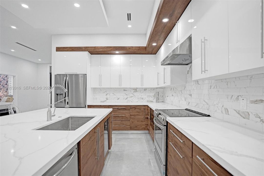 For Sale: $1,249,000 (5 beds, 2 baths, 2188 Square Feet)