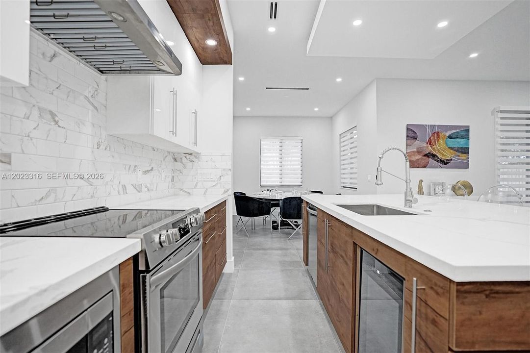 For Sale: $1,249,000 (5 beds, 2 baths, 2188 Square Feet)