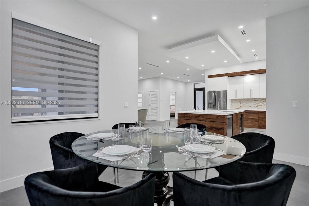 For Sale: $1,249,000 (5 beds, 2 baths, 2188 Square Feet)