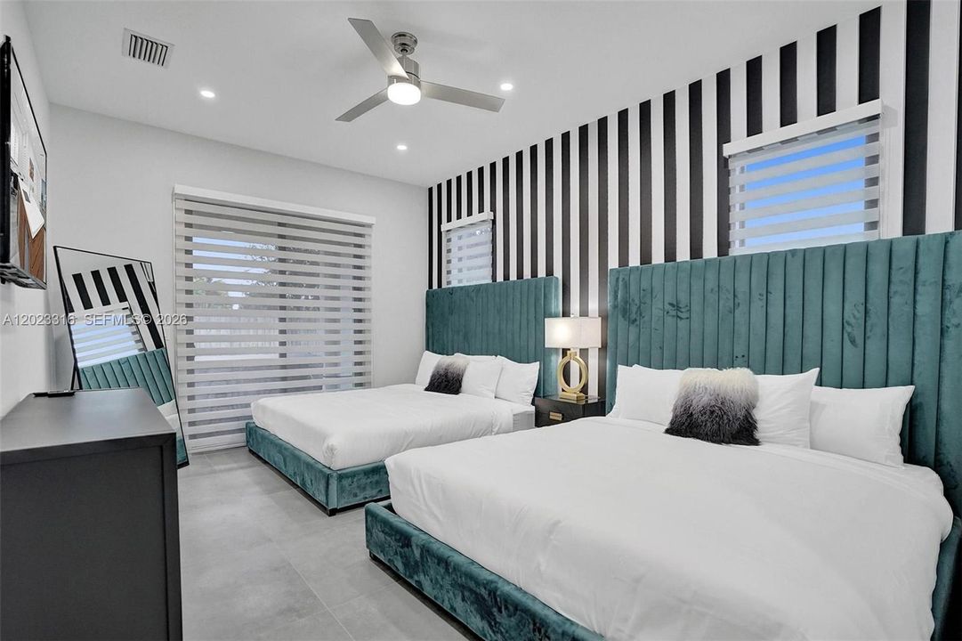 For Sale: $1,249,000 (5 beds, 2 baths, 2188 Square Feet)
