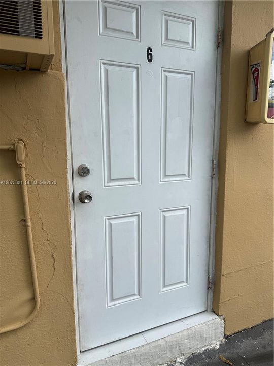 En Renta: $1,595 (1 camas, 1 baños, 4124 Pies cuadrados)