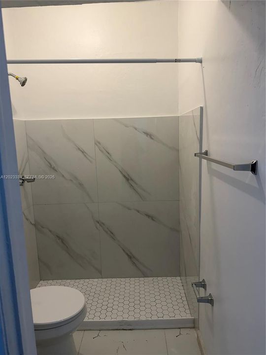 En Renta: $1,595 (1 camas, 1 baños, 4124 Pies cuadrados)