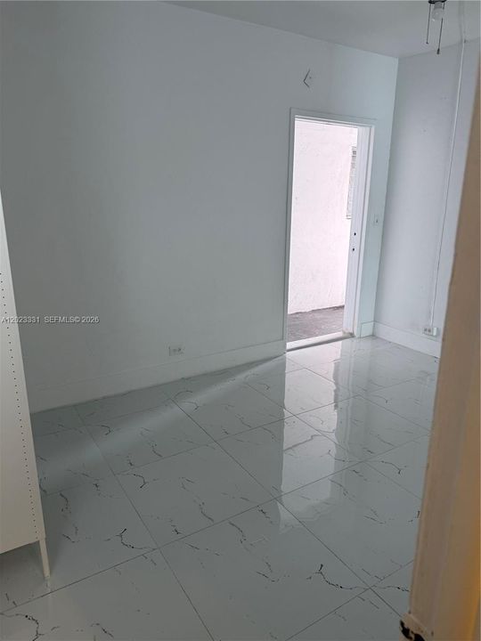 En Renta: $1,595 (1 camas, 1 baños, 4124 Pies cuadrados)