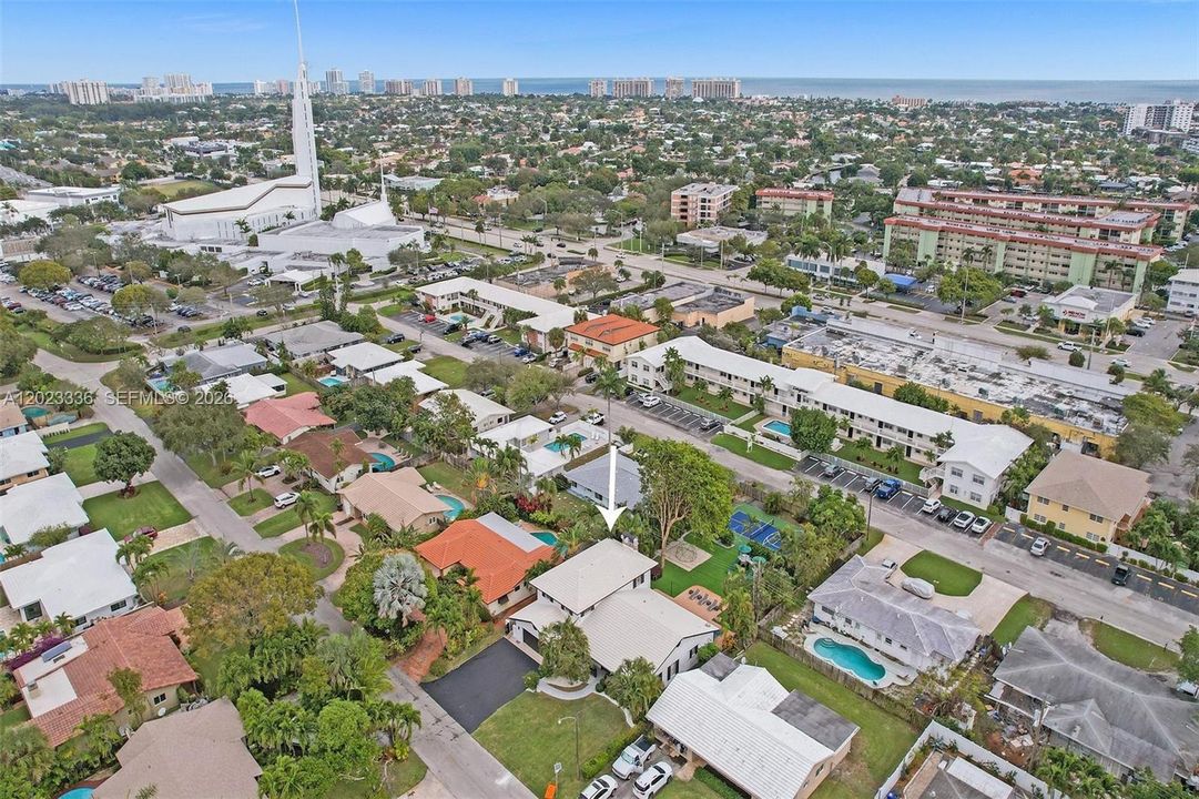 В аренду: $12,795 (6 спален, 4 ванн, 3612 Квадратных фут)