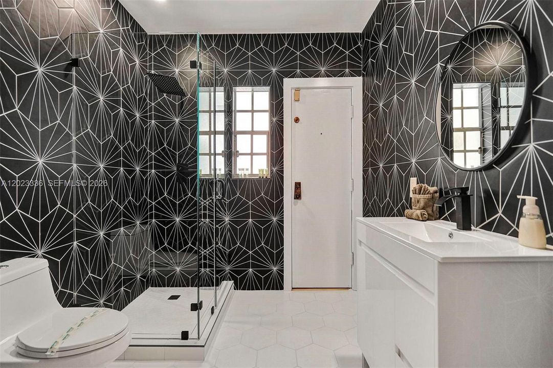 В аренду: $12,795 (6 спален, 4 ванн, 3612 Квадратных фут)