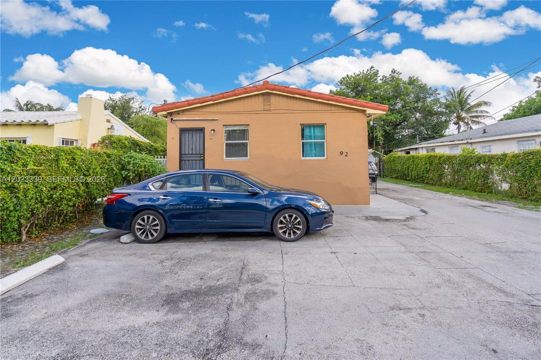 For Sale: $749,900 (0 beds, 0 baths, 1957 Square Feet)