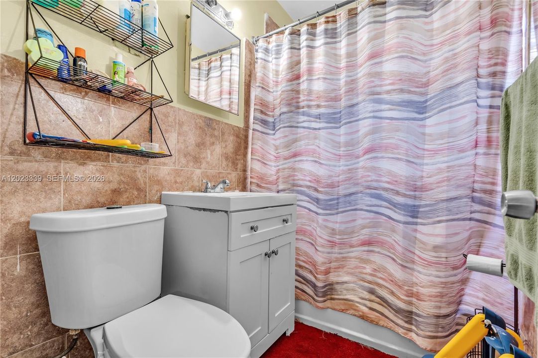 For Sale: $749,900 (0 beds, 0 baths, 1957 Square Feet)