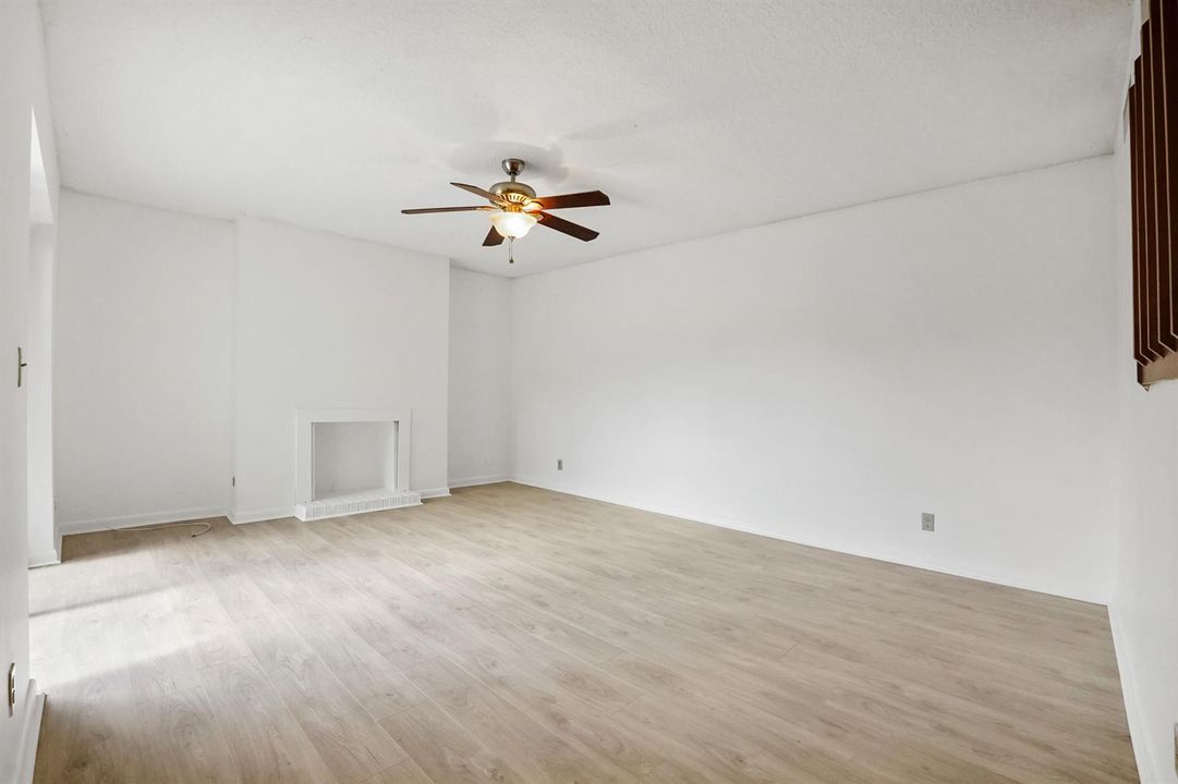 11 living room 01