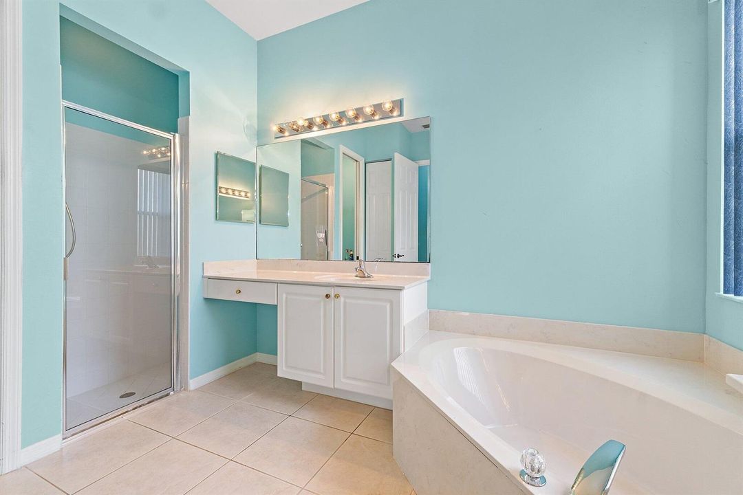 025-317SWLakeForestWay-PortSaintLucie-SM