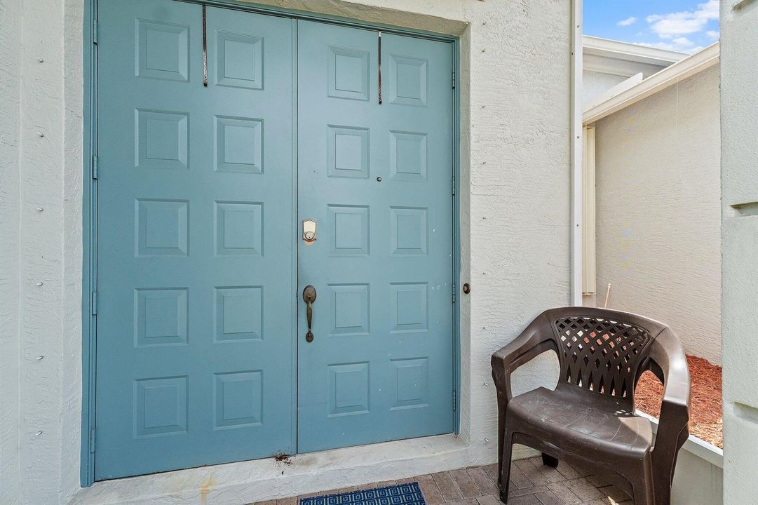 006-317SWLakeForestWay-PortSaintLucie-SM