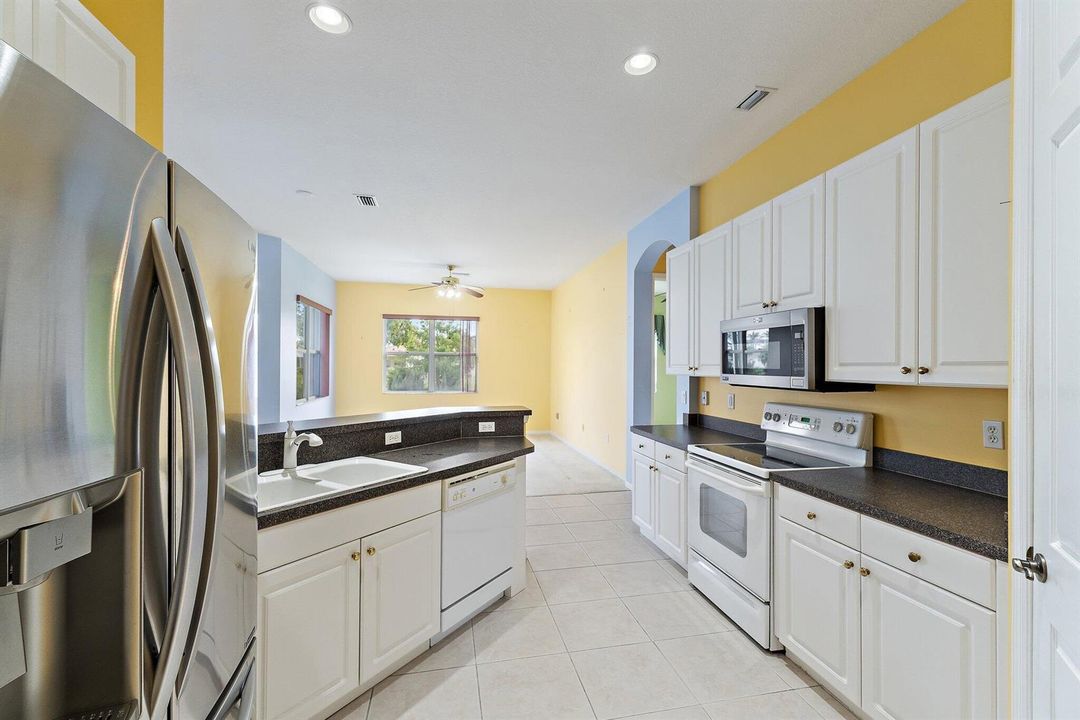 028-317SWLakeForestWay-PortSaintLucie-SM