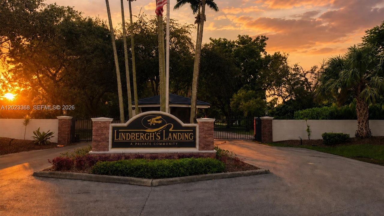 En Venta: $2,300,000 (5.00 acres)