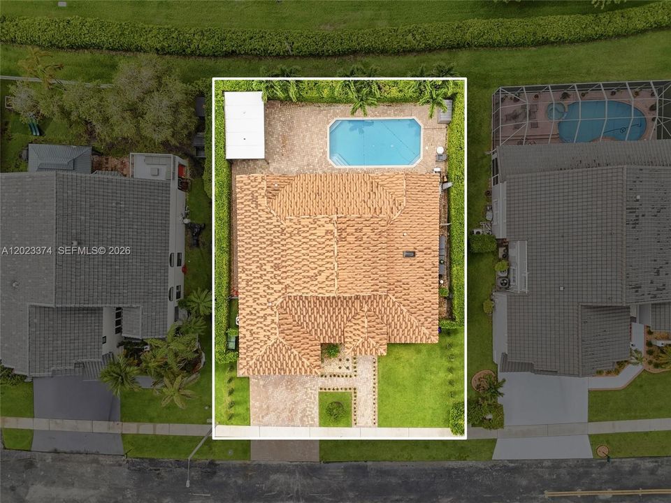 В аренду: $5,800 (4 спален, 2 ванн, 2483 Квадратных фут)