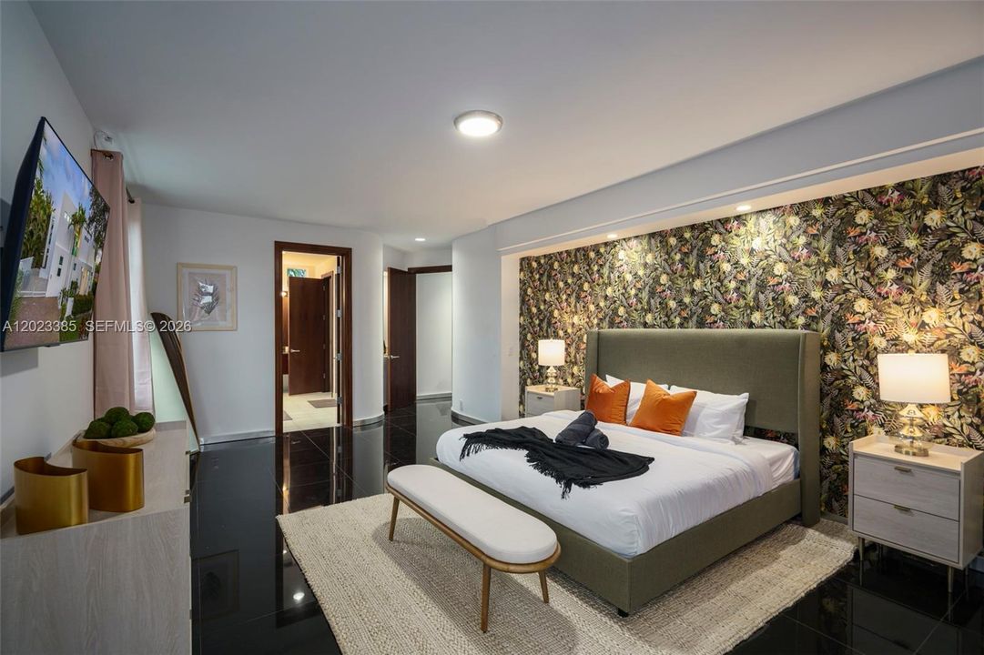 В аренду: $13,495 (7 спален, 5 ванн, 4500 Квадратных фут)