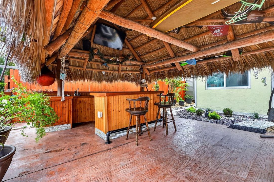 For Sale: $749,000 (3 beds, 2 baths, 1620 Square Feet)