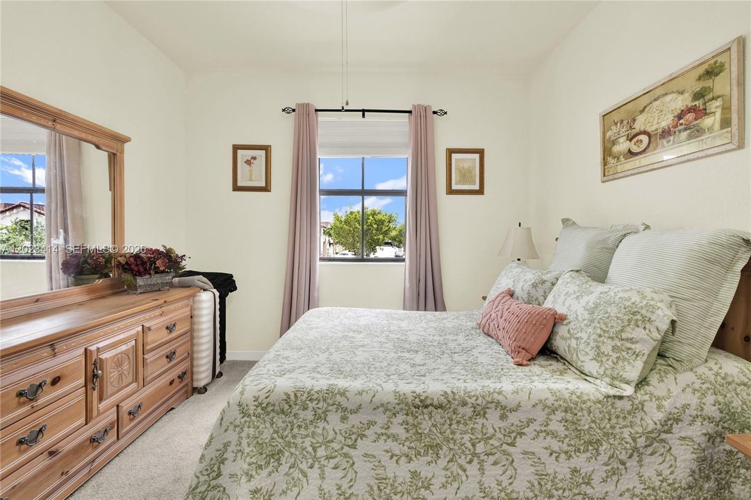 Second bedroom