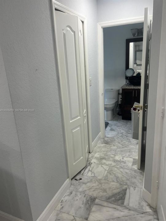 En Renta: $2,575 (2 camas, 2 baños, 1205 Pies cuadrados)