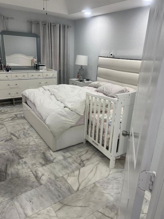 En Renta: $2,575 (2 camas, 2 baños, 1205 Pies cuadrados)