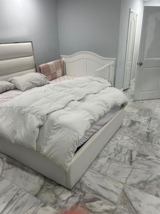 En Renta: $2,575 (2 camas, 2 baños, 1205 Pies cuadrados)