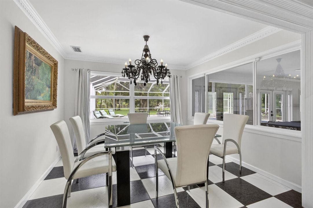 Breakfast nook