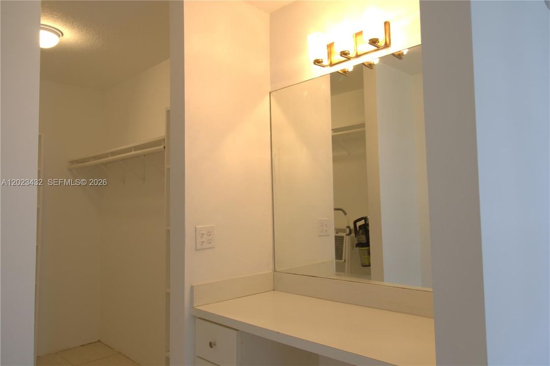 En Renta: $1,550 (1 camas, 1 baños, 696 Pies cuadrados)