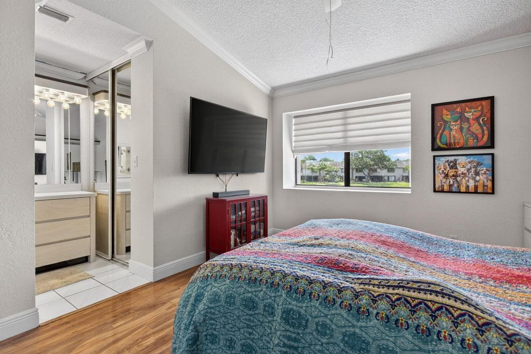 31-web-or-mls-3327-3233